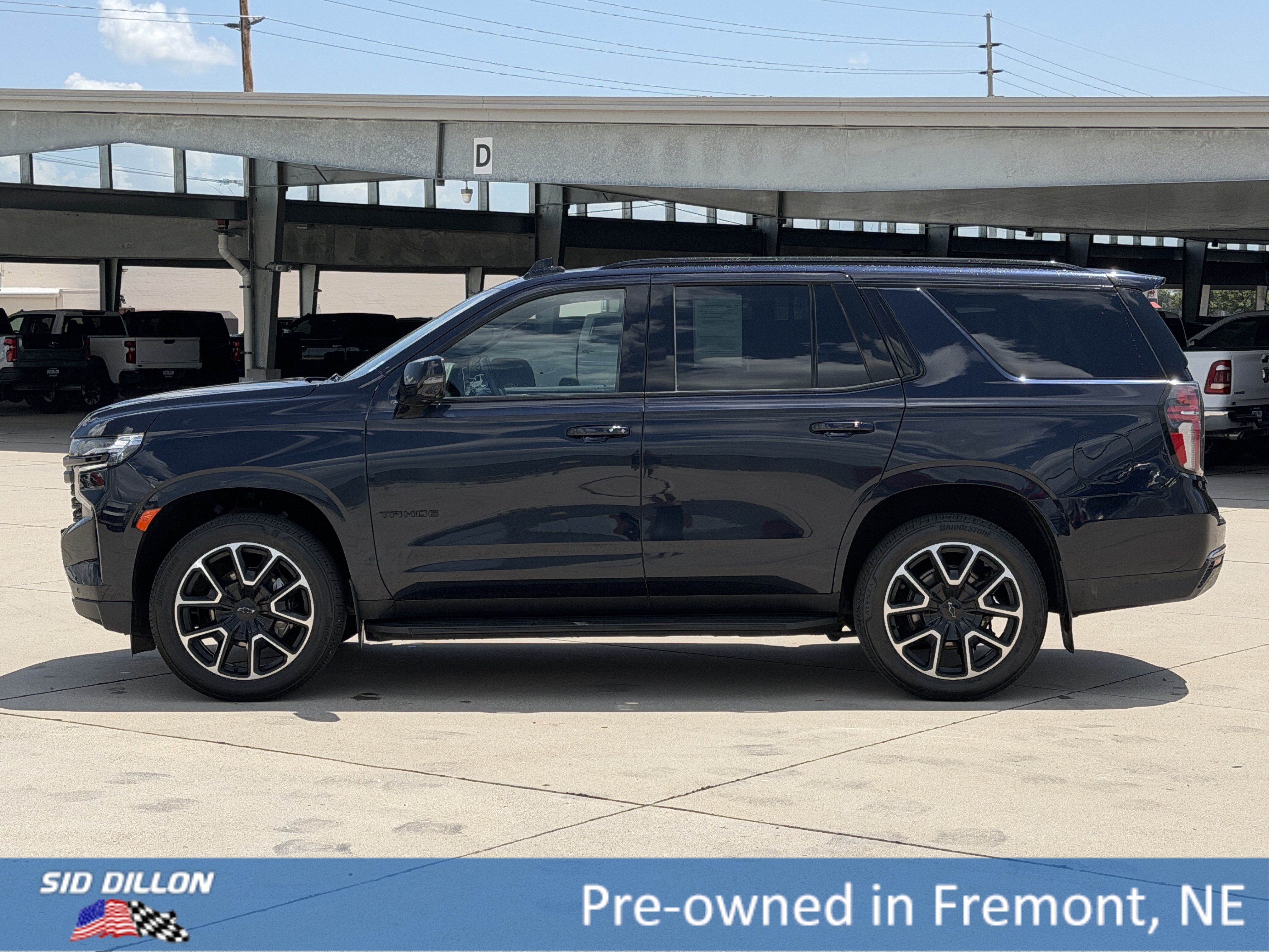 Used 2022 Midnight Blue Metallic Chevrolet RST image 9