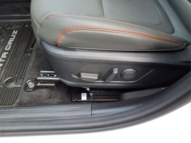 Used 2024 White Hyundai Limited image 21