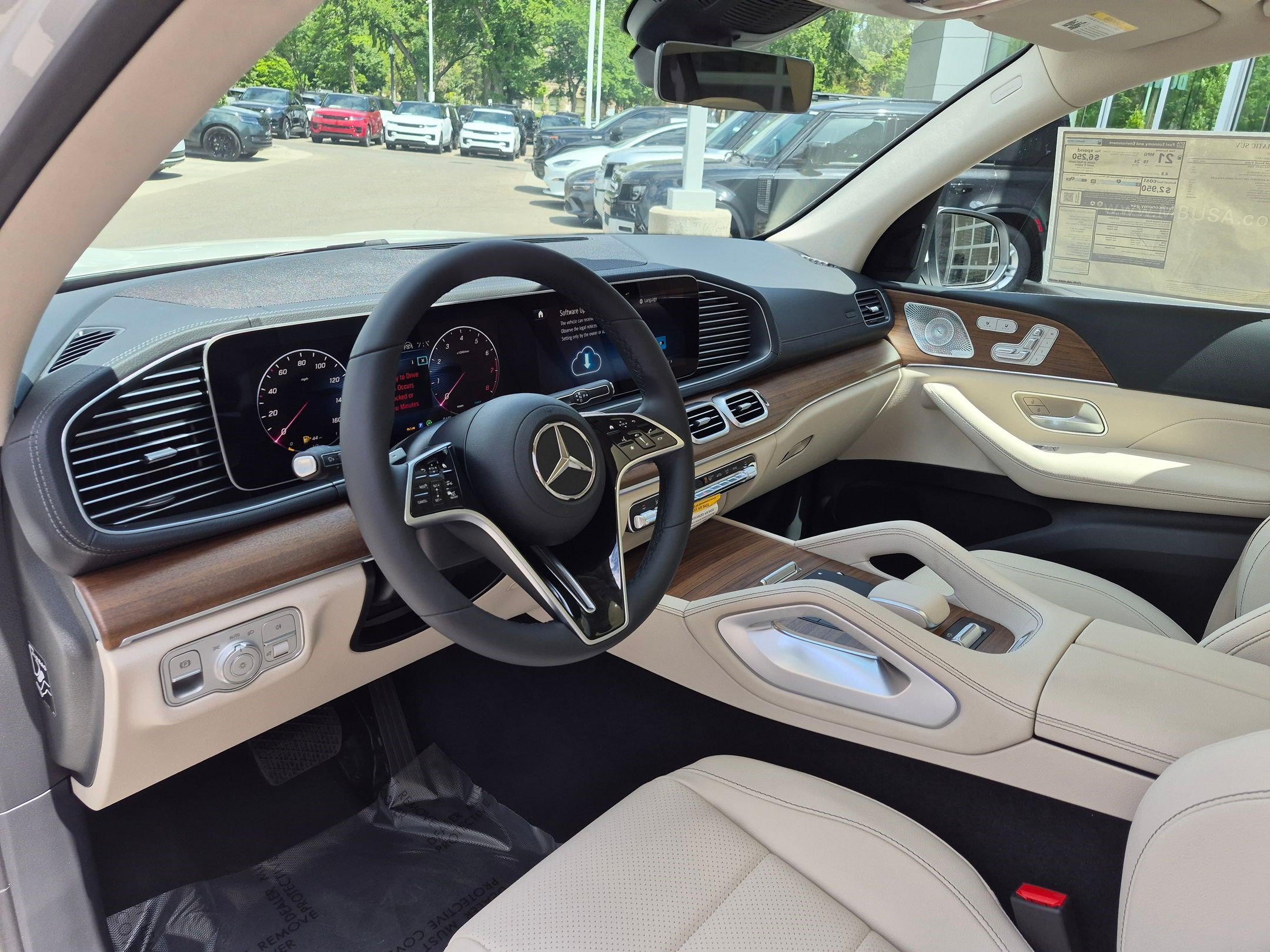 New 2026 Polar White Mercedes-Benz GLS 450 image 39