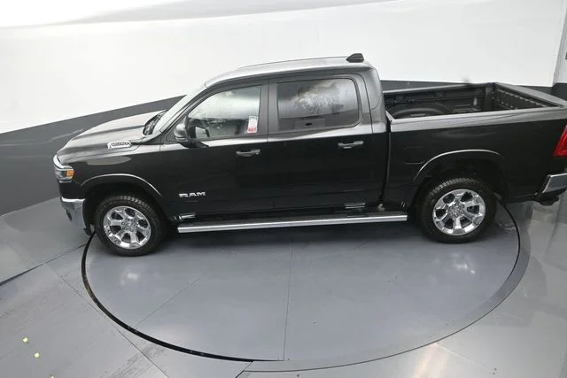 New 2026 Diamond Black Crystal Pearl-Coat Exterior Paint RAM Big Horn/Lone Star image 14