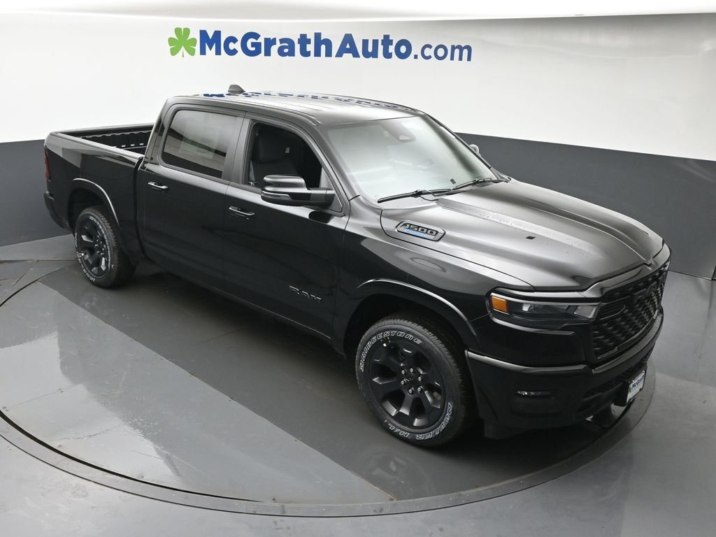 New 2026 Diamond Black Crystal Pearl-Coat Exterior Paint RAM Big Horn/Lone Star image 3
