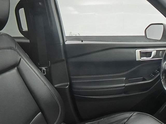 Used 2020 White Ford XLT image 34