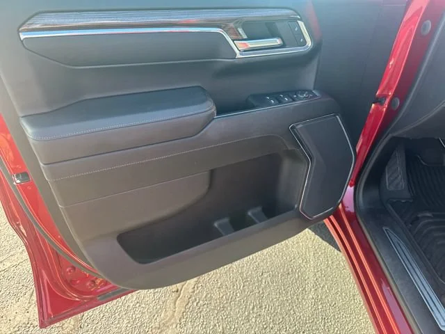 Used 2023 RADIANT RED TINTCOAT Chevrolet RST image 12