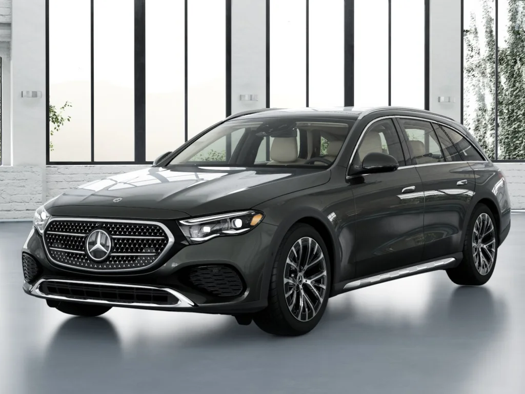 2026 Mercedes-Benz E-Class E450 4MATIC All-Terrain's photo