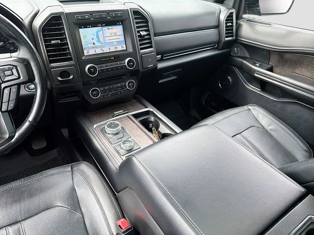 Used 2018 Black Ford Limited image 23