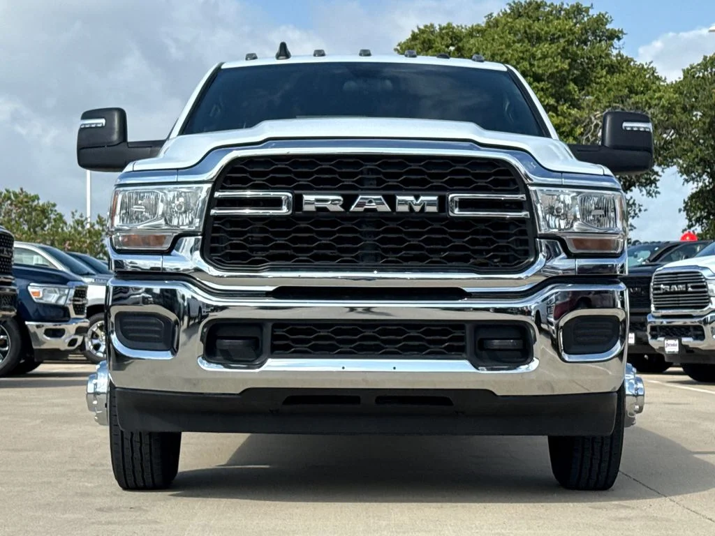Used 2024 White Ram Tradesman image 2
