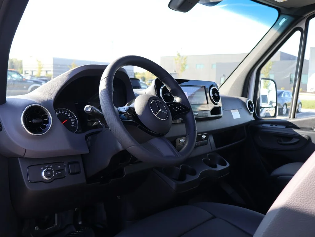 New 2026 White Mercedes-Benz Cargo 170 WB image 23