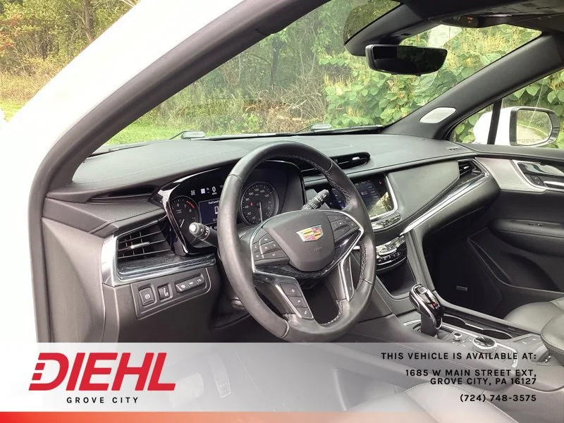 Used 2021 White Cadillac Premium Luxury image 17
