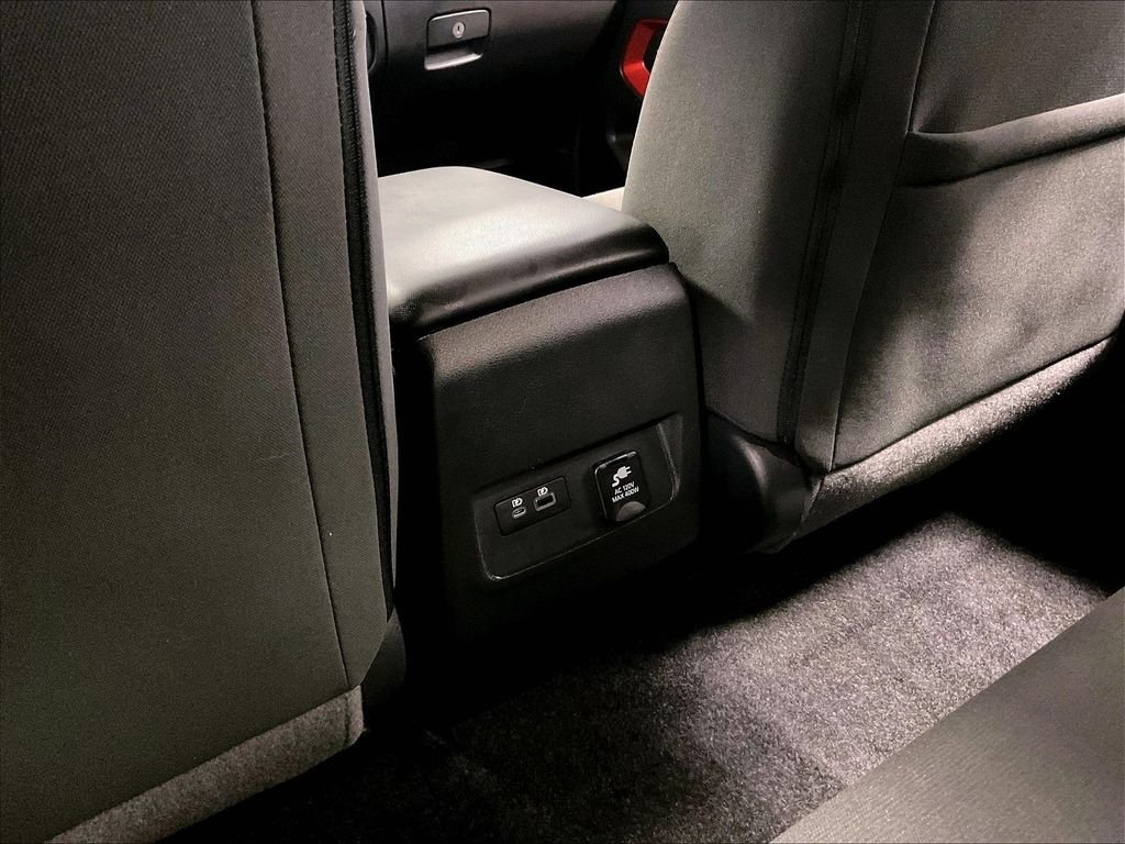 Used 2023 Green Nissan PRO-4X image 27