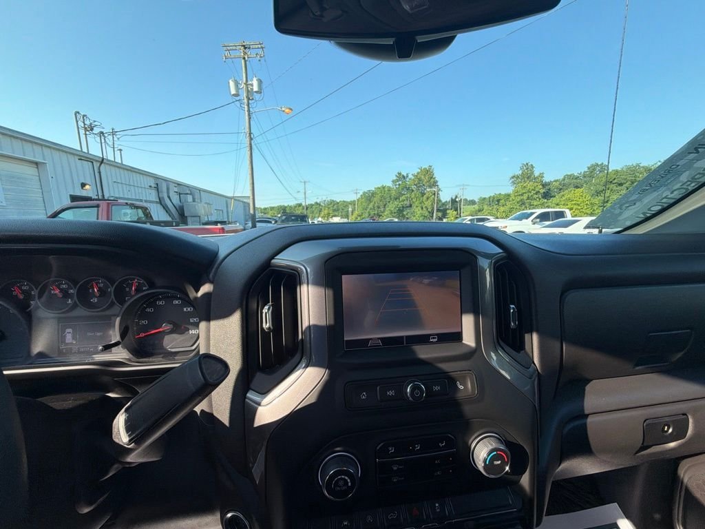 Used 2023 White Chevrolet Custom image 14