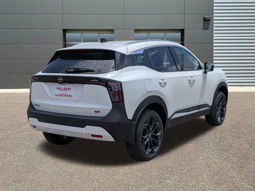 New 2026 Aspen White TriCoat Nissan SR image 5