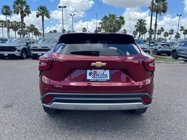 Used 2025 Crimson Metallic Chevrolet LT image 6