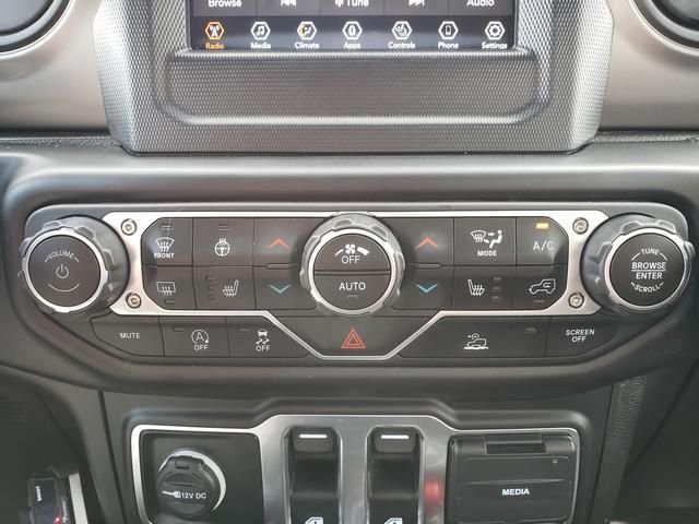 Used 2023 White Jeep Sport image 18
