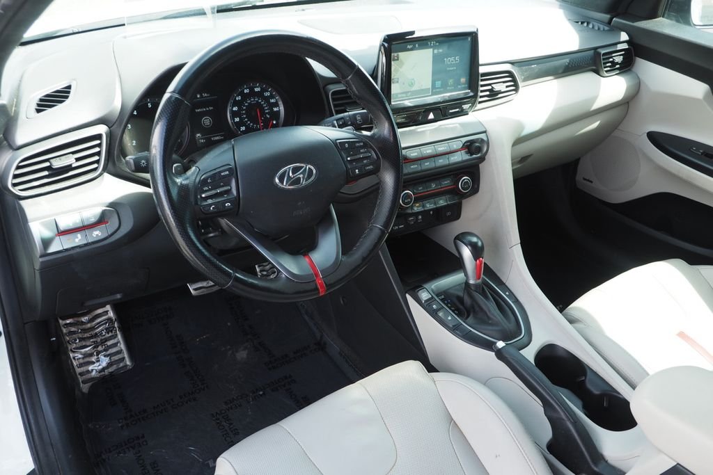 Used 2019 White Hyundai Turbo Ultimate image 13