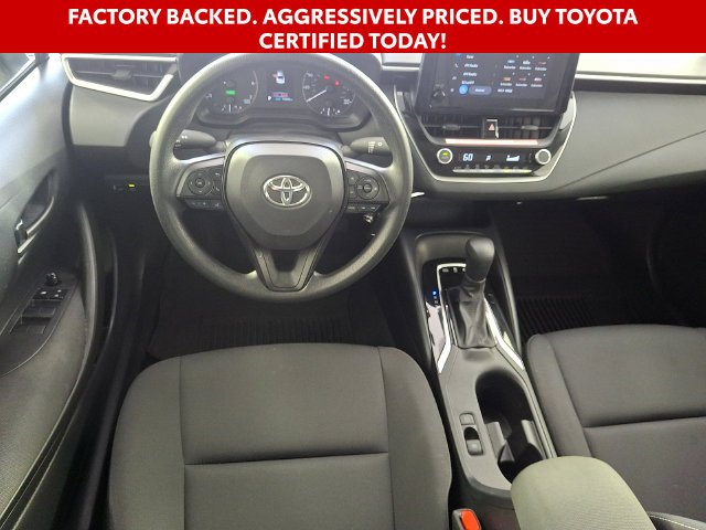 Used 2025  Toyota LE image 13
