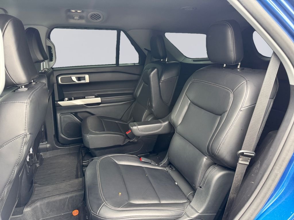 Used 2021 Blue Ford XLT image 17