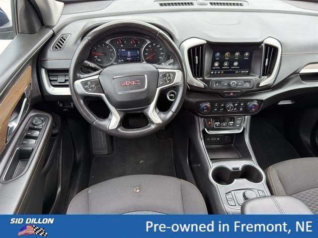 Used 2019 Blue Emerald Metallic GMC SLE image 9