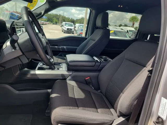 Used 2024 Silver Ford XLT image 20