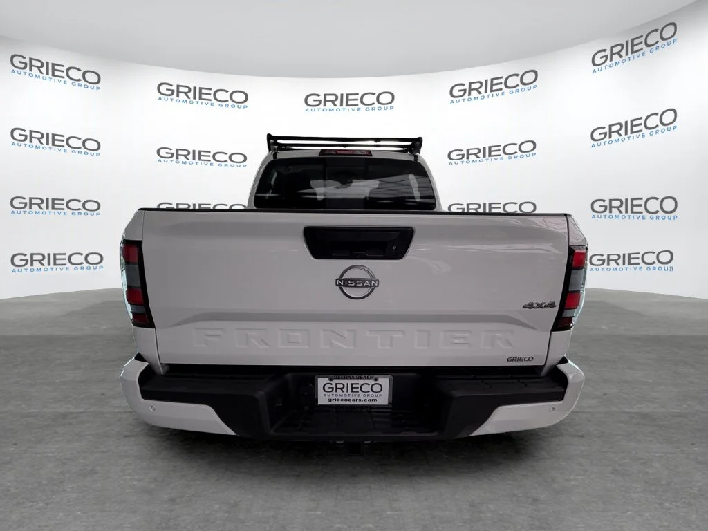 2026 Nissan Frontier SV - Photo 6
