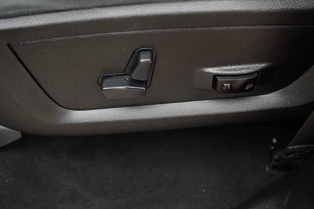 Used 2019 White Ram Big Horn image 21