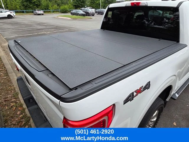 Used 2021 White Ford XLT image 9