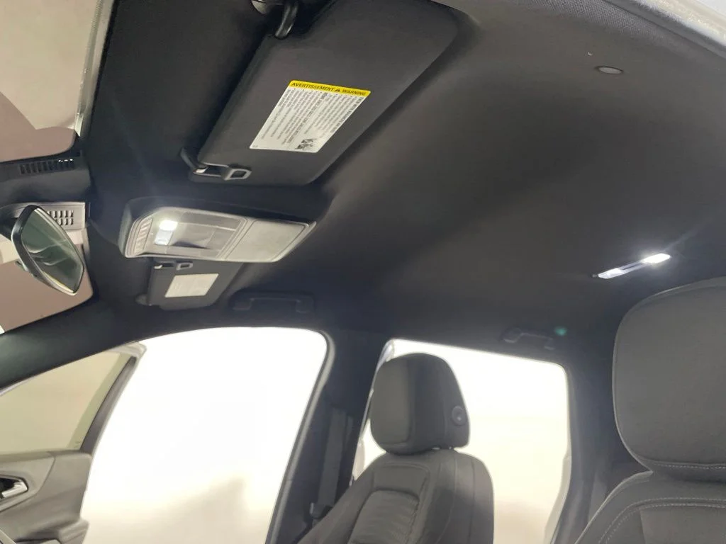 Used 2025 Sterling Gray Metallic Chevrolet LT image 18