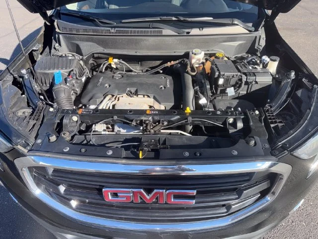 Used 2018 Black GMC SLE image 27