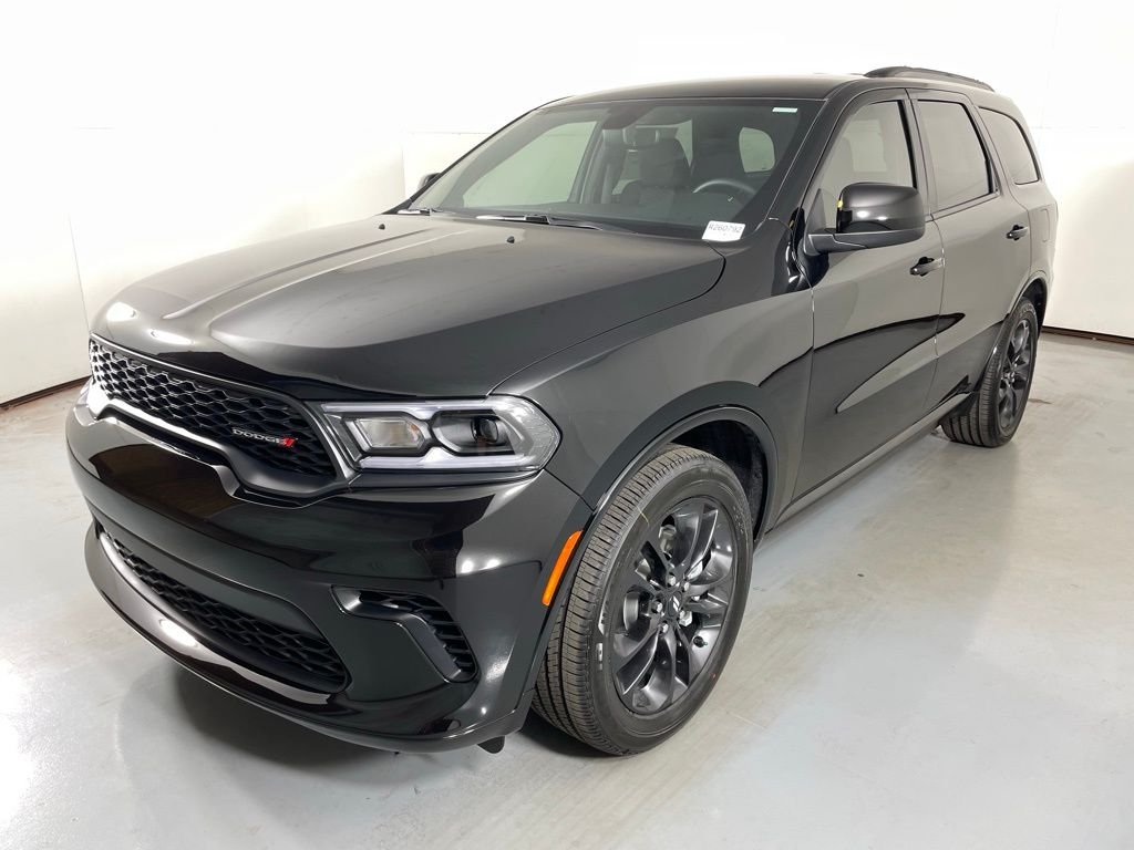 New 2026 Diamond Black Clear-Coat Exterior Paint Dodge GT image 4