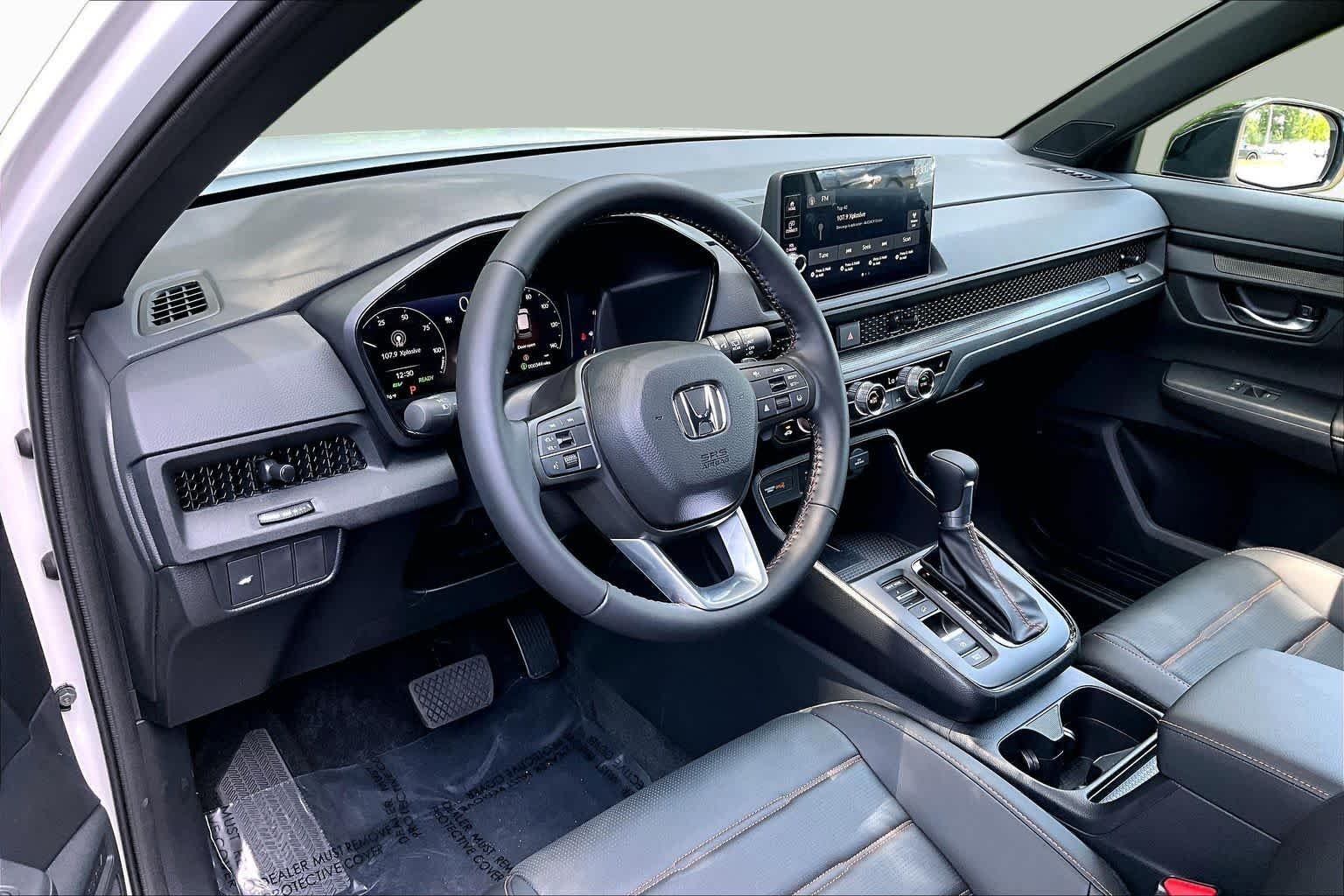 Used 2026 Platinum White Pearl Honda Sport-L image 18