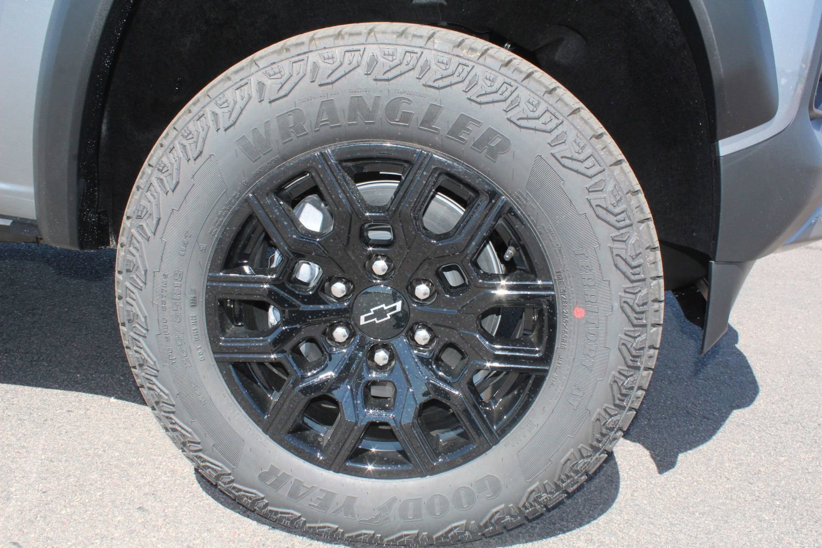 New 2026 Sterling Gray Metallic Chevrolet Trail Boss image 8