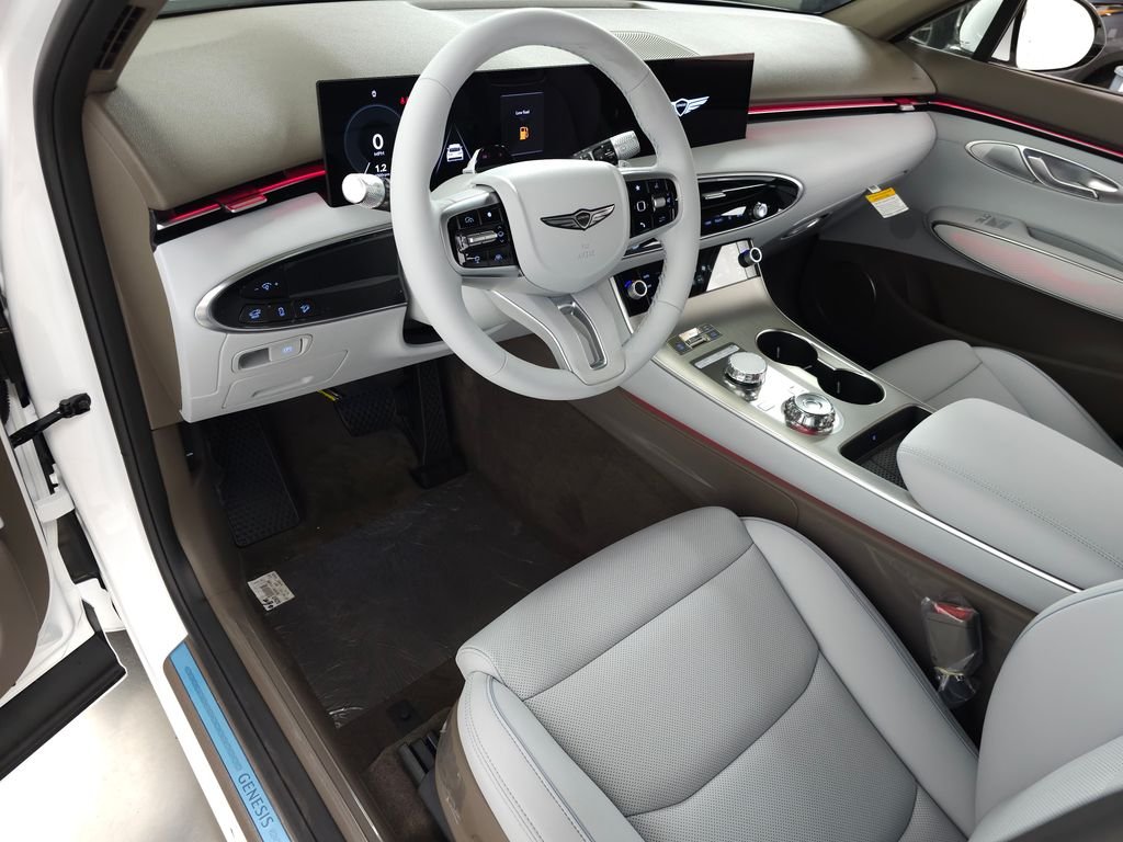 New 2026 White Genesis 2.5T ADVANCED image 10