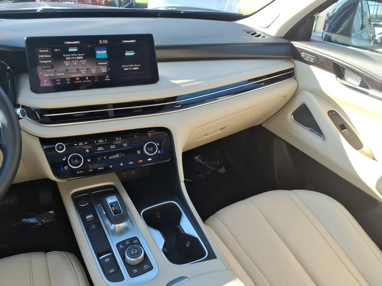 2025 INFINITI QX60 SENSORY - Photo 15