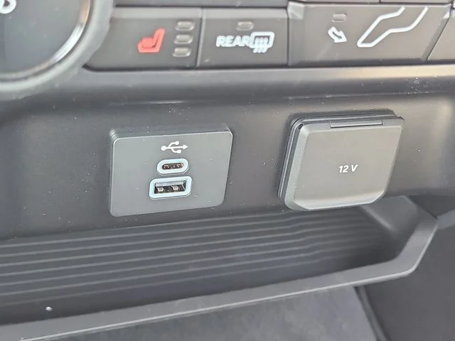New 2026 Avalanche Ford XLT image 28