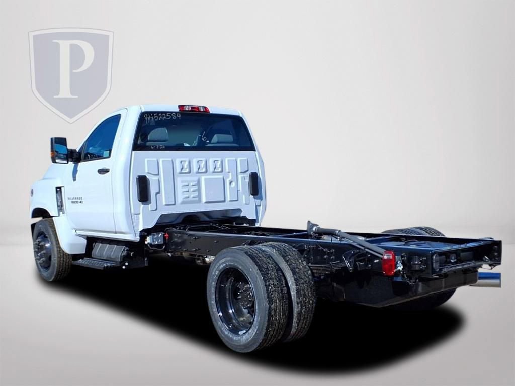 New 2024 Summit White Chevrolet Work Truck image 4