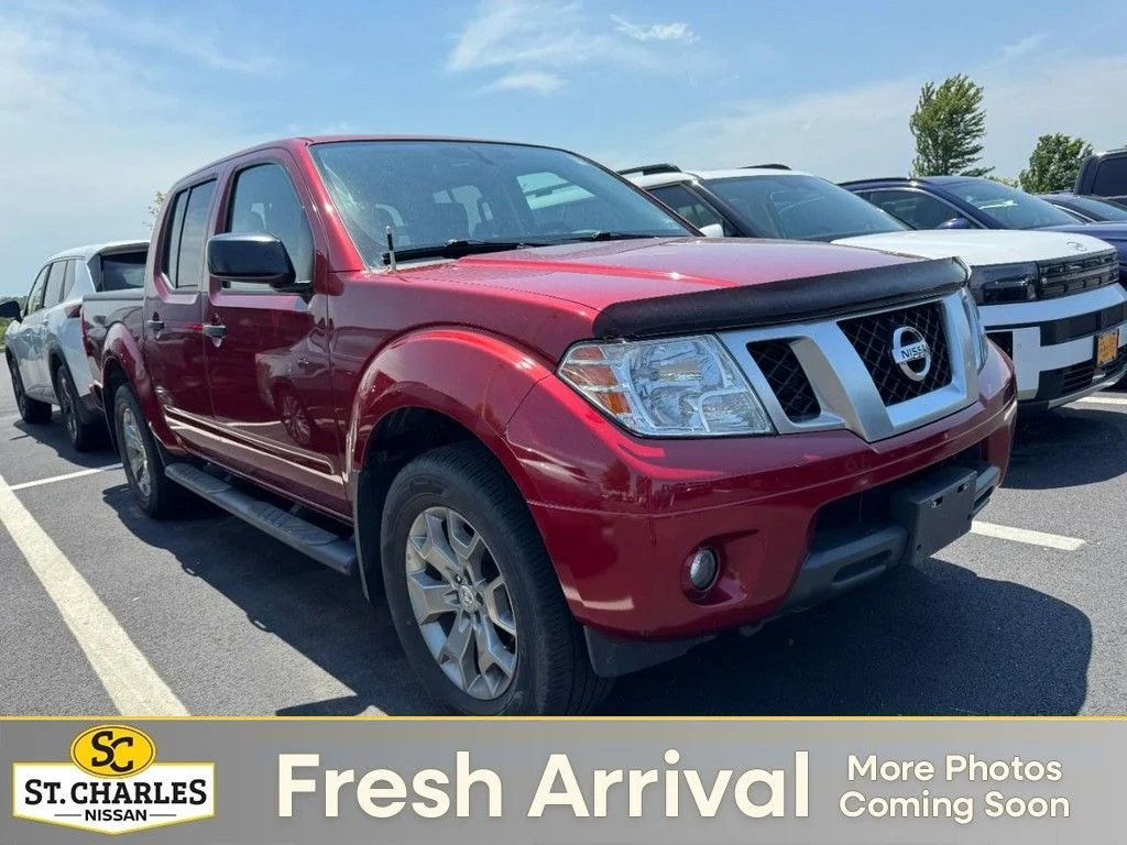 2020 Nissan Frontier SV Crew Cab 4X4 SWB's photo