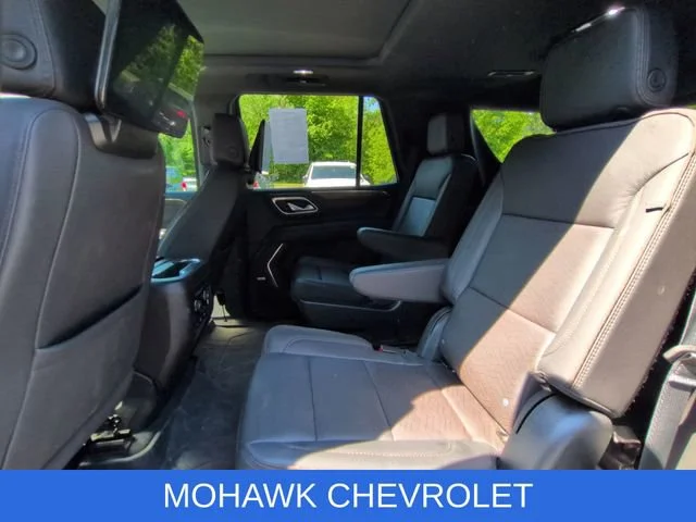 Used 2023 Black Chevrolet High Country image 27