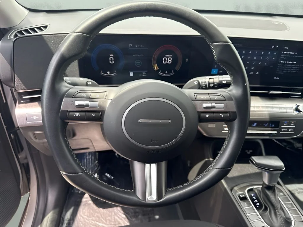Used 2025 Gray Hyundai SEL image 12