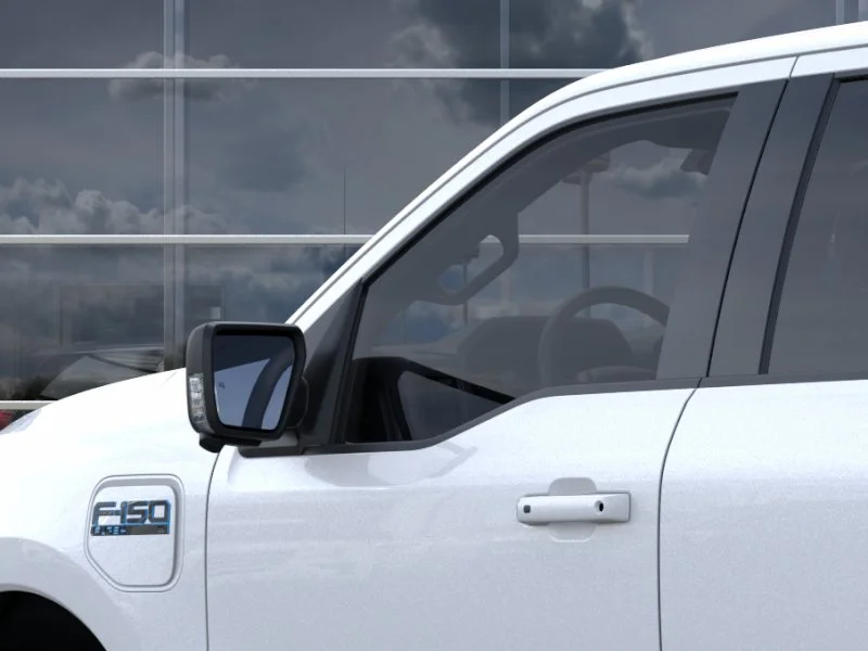 2025 Ford F-150 Lightning Flash - Photo 49
