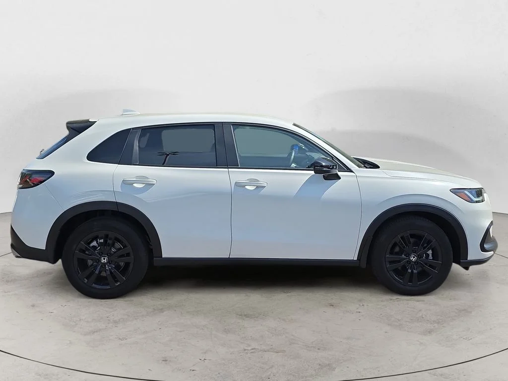 2026 Honda HR-V Sport - Photo 6