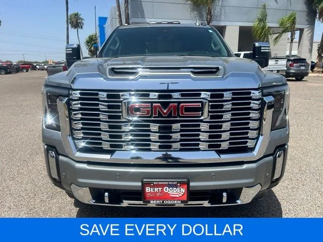 Used 2025 Silver GMC Denali image 2