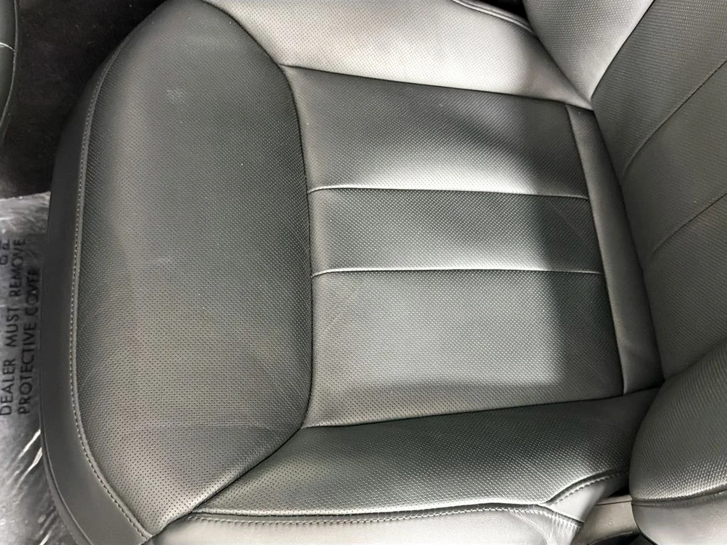 Certified Used 2024 Black Land Rover SE image 20