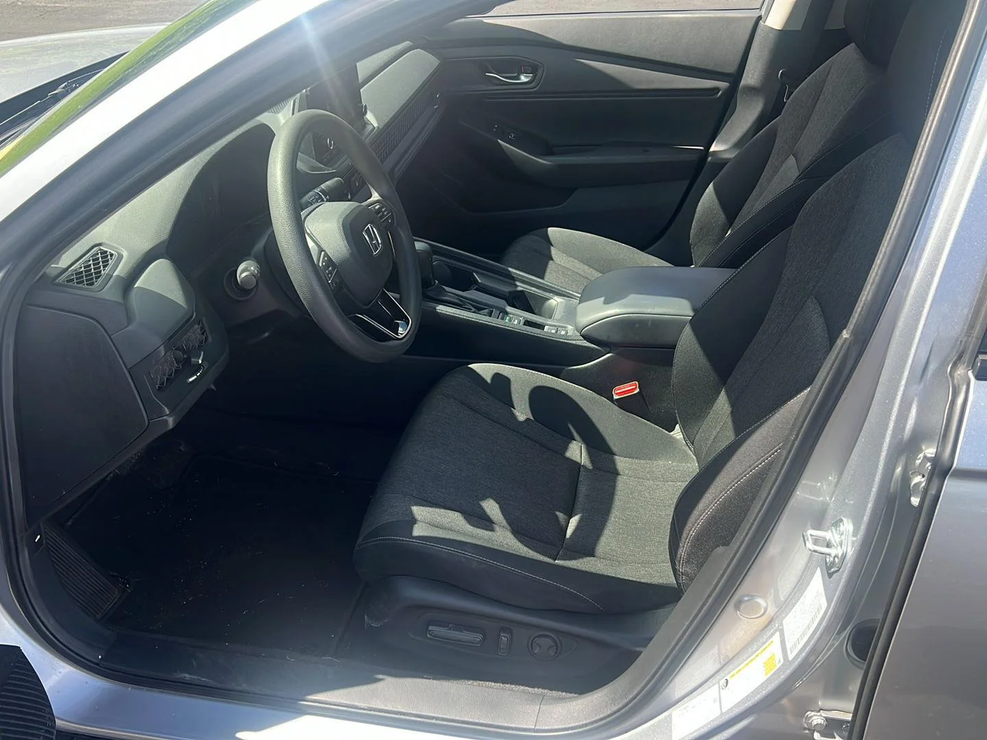 Used 2024 Solar Silver Metallic Honda EX image 7