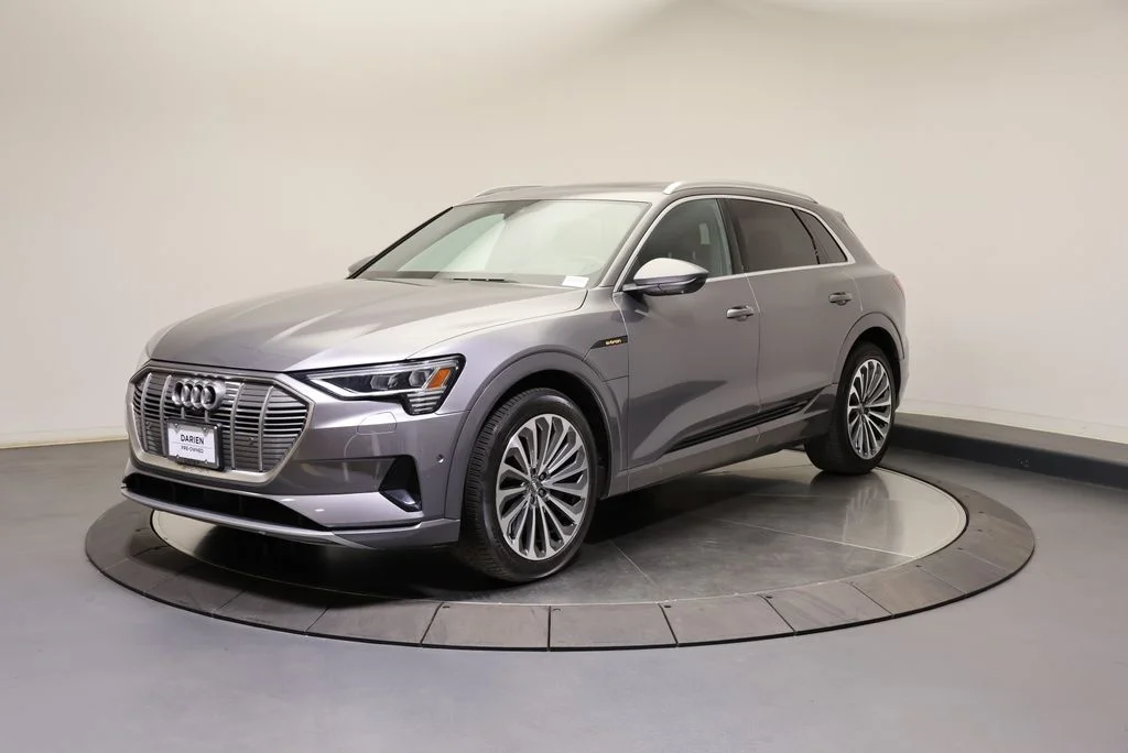 2019 Audi e-tron Prestige