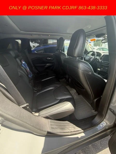 Used 2021 Gray Jeep Limited image 7