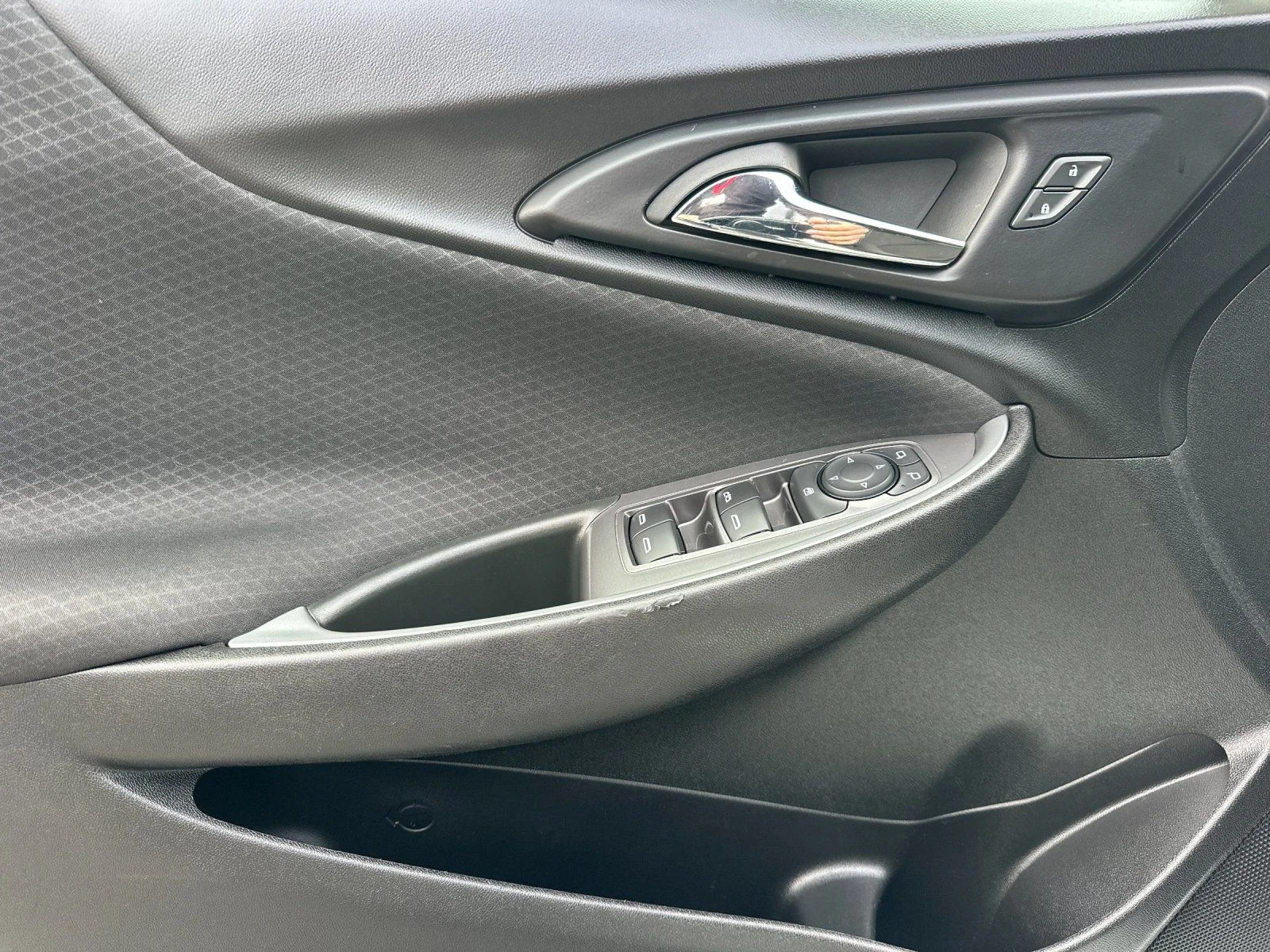 2024 Chevrolet Malibu 1LT - Photo 11