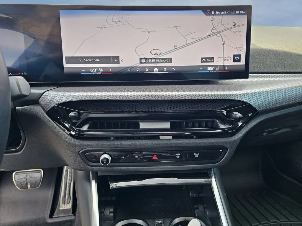 Used 2025  BMW M340i image 24