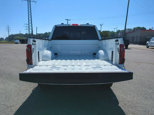 Used 2024 White Ford XLT image 30