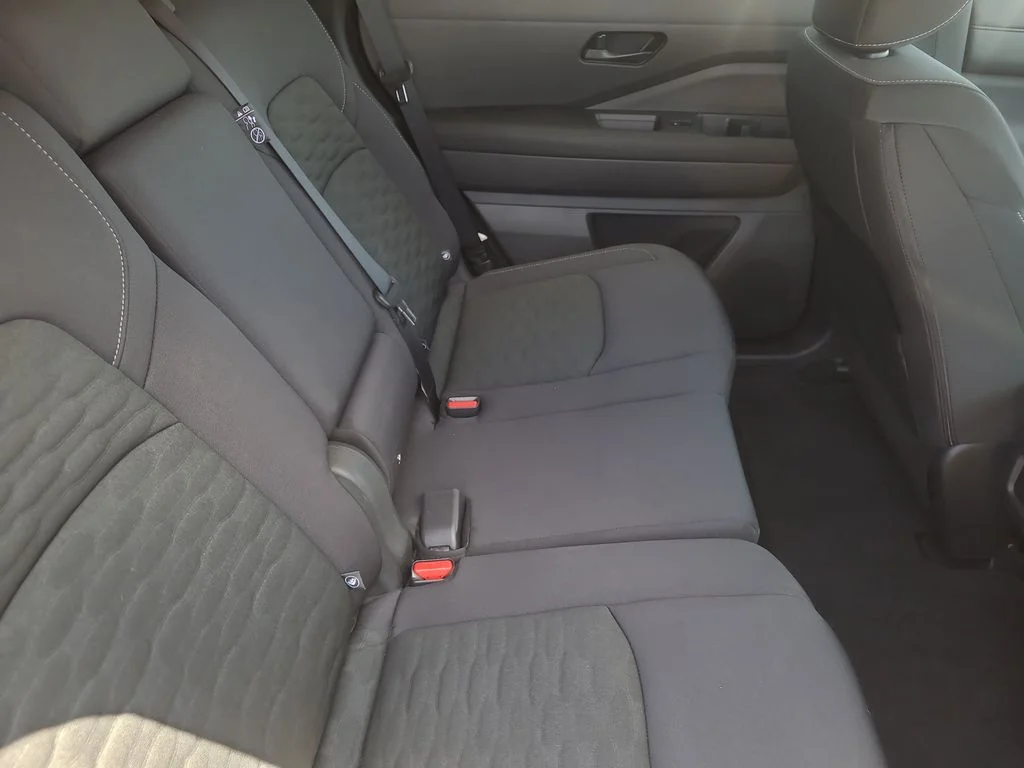 Used 2025 Silver Nissan SV image 12