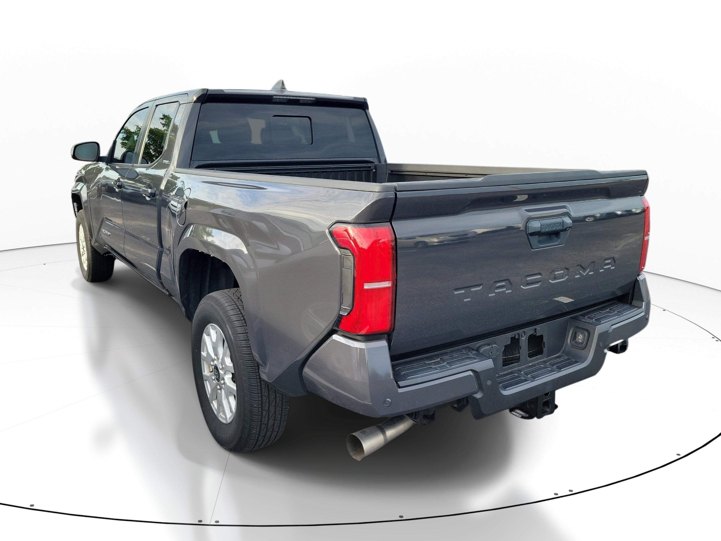 Used 2024 Underground Toyota SR5 image 6