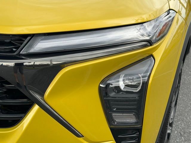 Certified Used 2024 Nitro Yellow Metallic Chevrolet 2RS image 17